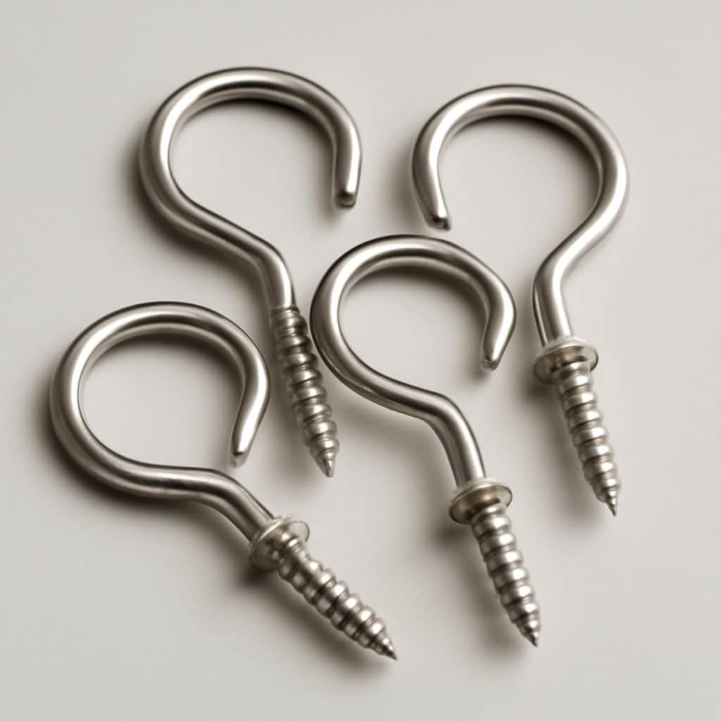 Crochets de suspension pour moustiquaire présenté seul